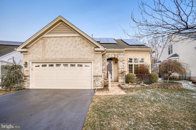 22 PIERHEAD DR, Barnegat, NJ 08005