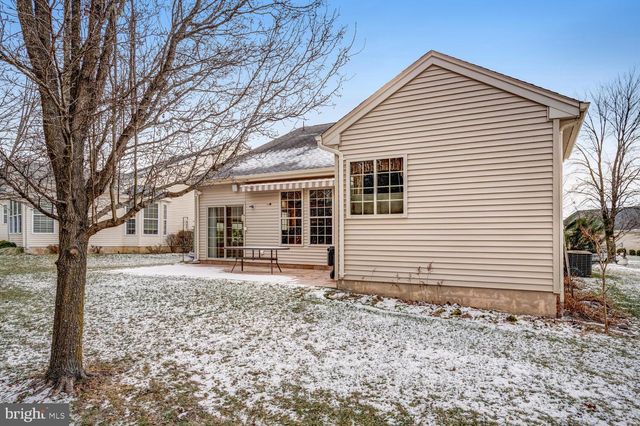 22 PIERHEAD DR, Barnegat, NJ 08005