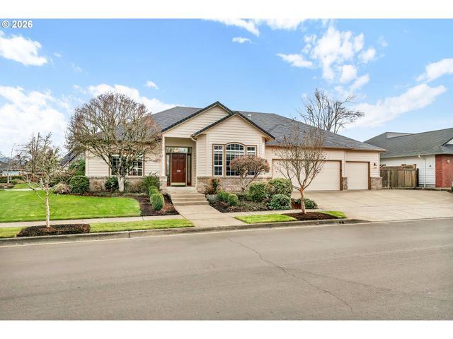 2545 WALNUT RIDGE Dr, Springfield, OR 97477