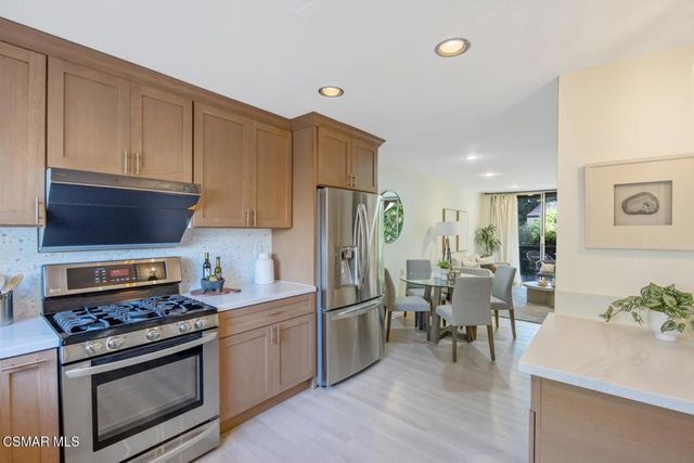 21900 Marylee Street 261, Woodland Hills, CA 91367
