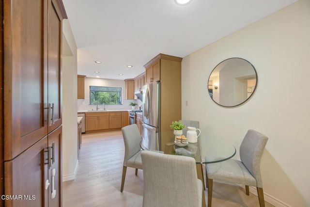 21900 Marylee Street 261, Woodland Hills, CA 91367