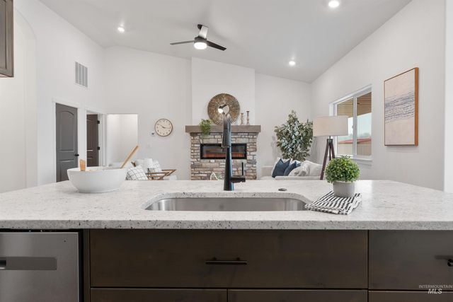 115 W 13th Ave, Jerome, ID 83338