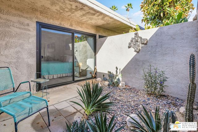 1429 N Cerritos Drive, Palm Springs, CA 92262