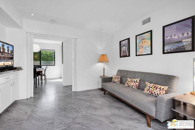 1429 N Cerritos Drive, Palm Springs, CA 92262