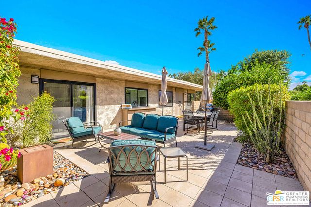 1429 N Cerritos Drive, Palm Springs, CA 92262