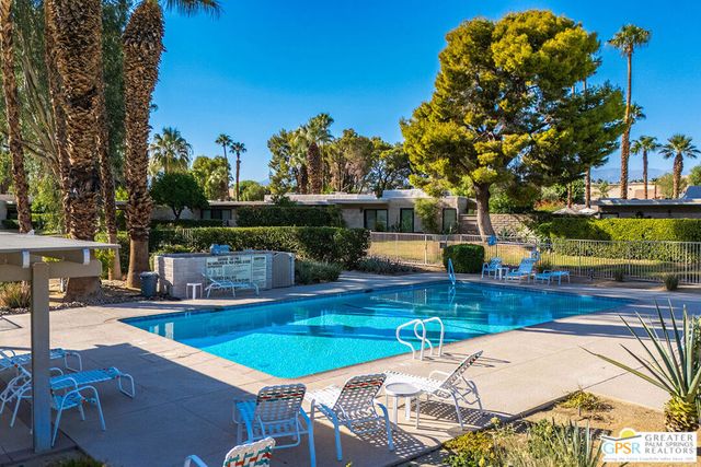 1429 N Cerritos Drive, Palm Springs, CA 92262