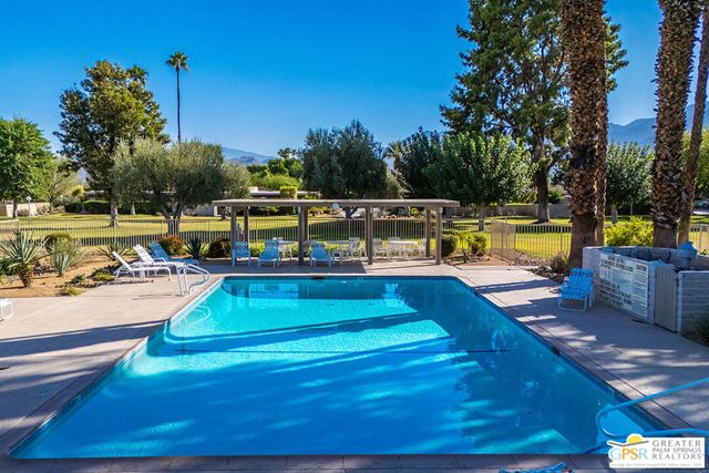 1429 N Cerritos Drive, Palm Springs, CA 92262