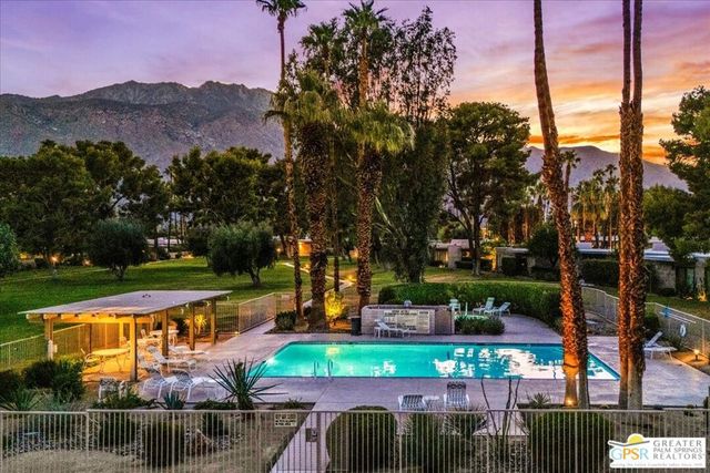 1429 N Cerritos Drive, Palm Springs, CA 92262