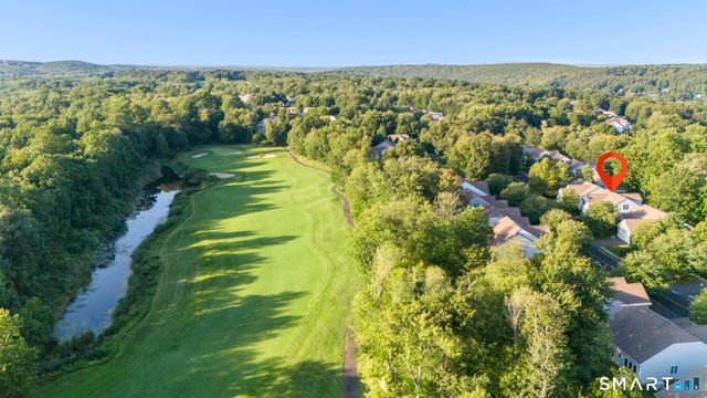 171 Country Club Drive 171, Oxford, CT 06478