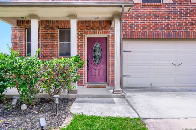 715 Eagles Gln, Schertz, TX 78108
