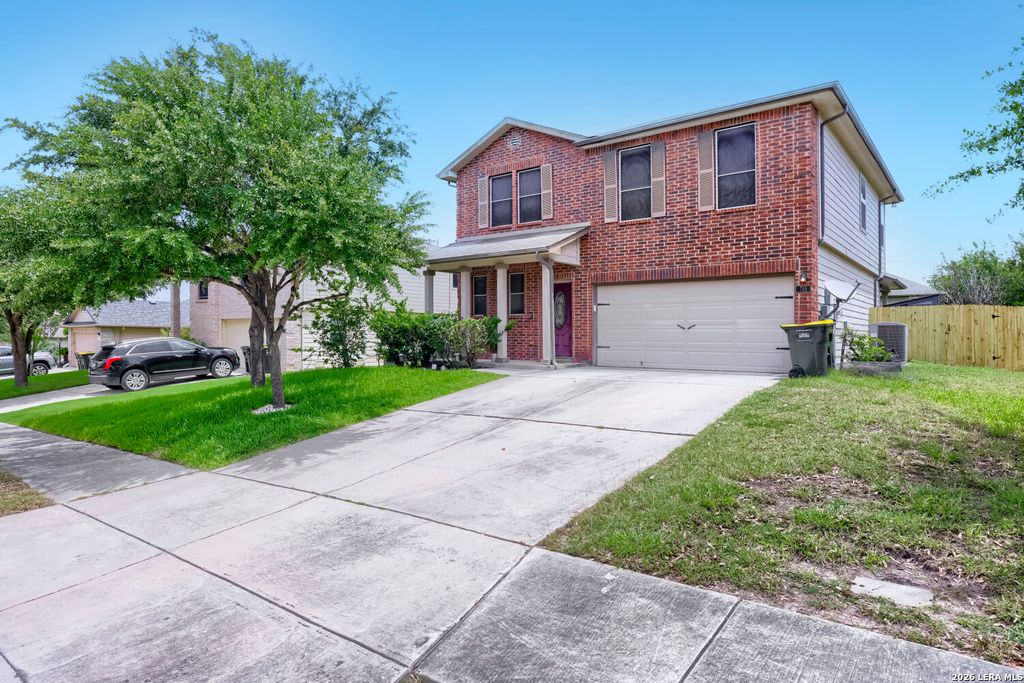 715 Eagles Gln, Schertz, TX 78108