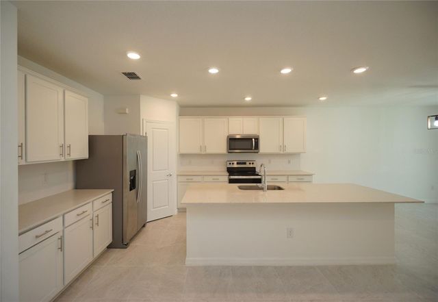 9667 SUMMERS CAY CIRCLE, Thonotosassa, FL 33592