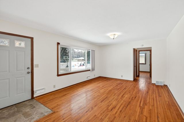 6706 Toledo Avenue N, Brooklyn Center, MN 55429