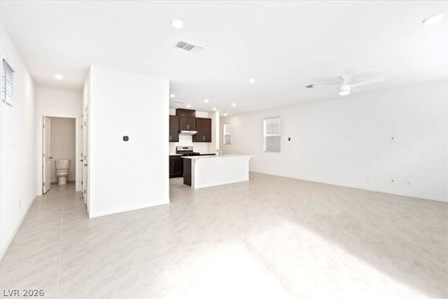 9115 Vesey Avenue, Las Vegas, NV 89148
