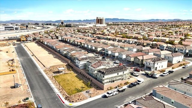 9115 Vesey Avenue, Las Vegas, NV 89148