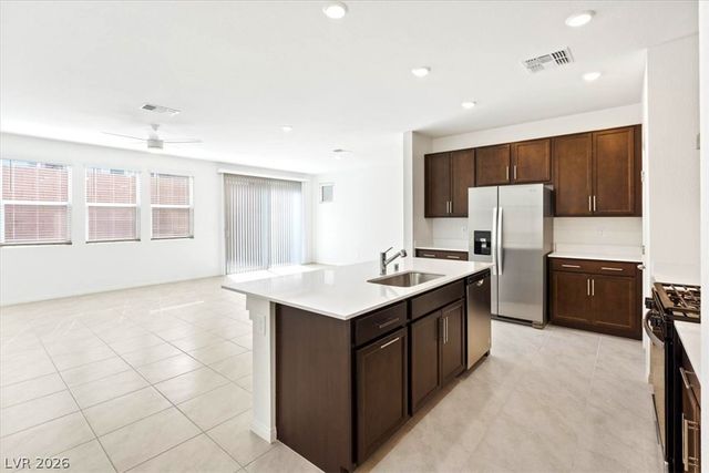 9115 Vesey Avenue, Las Vegas, NV 89148