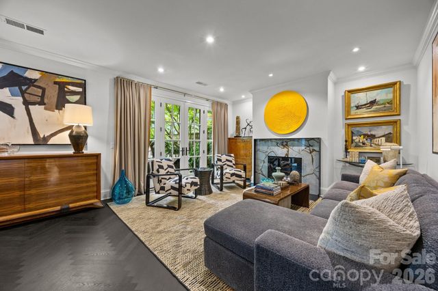 1550 High Street, Charlotte, NC 28211