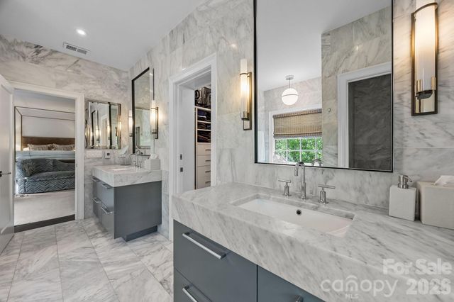 1550 High Street, Charlotte, NC 28211