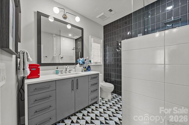 1550 High Street, Charlotte, NC 28211