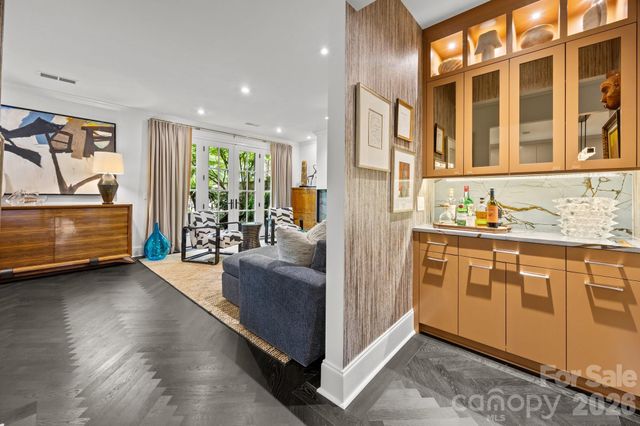 1550 High Street, Charlotte, NC 28211