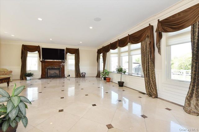 3510 Riverside Drive, Oceanside, NY 11572