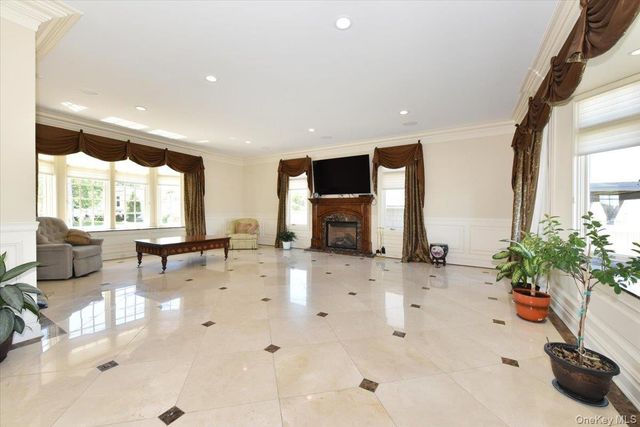 3510 Riverside Drive, Oceanside, NY 11572
