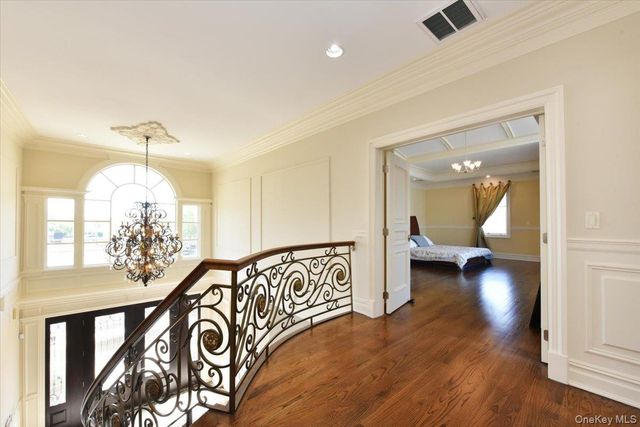 3510 Riverside Drive, Oceanside, NY 11572