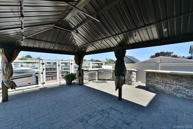 3510 Riverside Drive, Oceanside, NY 11572