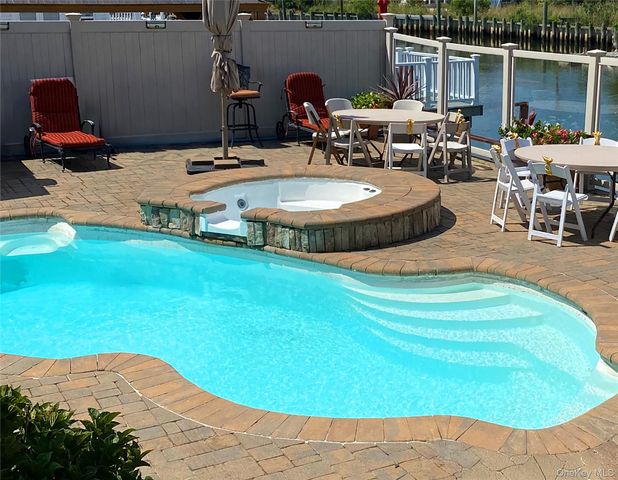3510 Riverside Drive, Oceanside, NY 11572