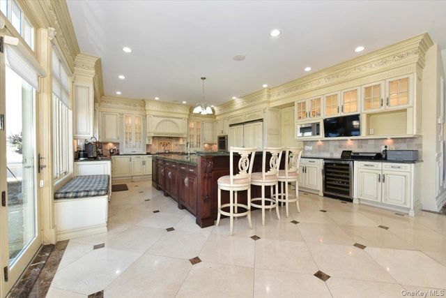 3510 Riverside Drive, Oceanside, NY 11572