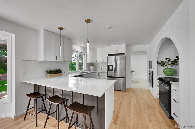 8055 S Zephyr Way, Littleton, CO 80128