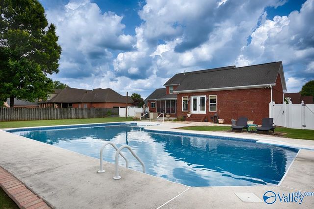 104 Rathdoon Court, Madison, AL 35757