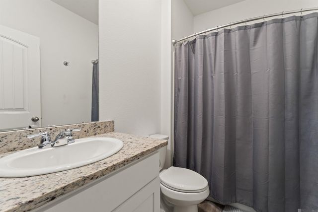 8021 Derick Ave, Baton Rouge, LA 70820