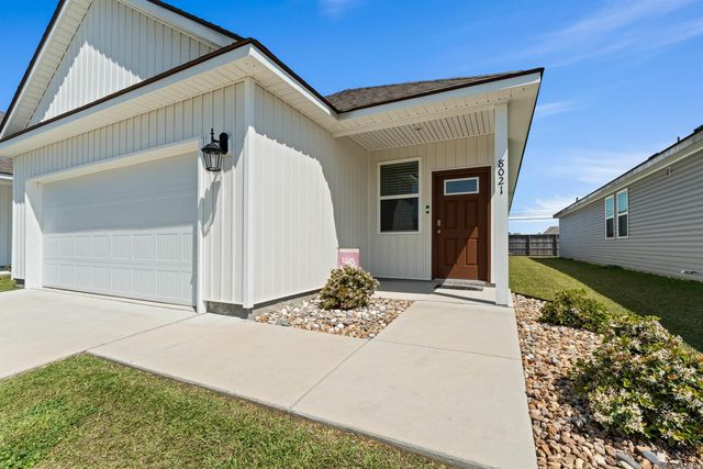 8021 Derick Ave, Baton Rouge, LA 70820