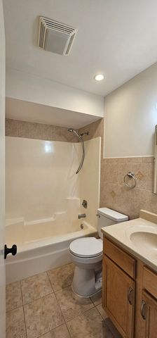 7535 Tiffany Drive 3B, Orland Park, IL 60462