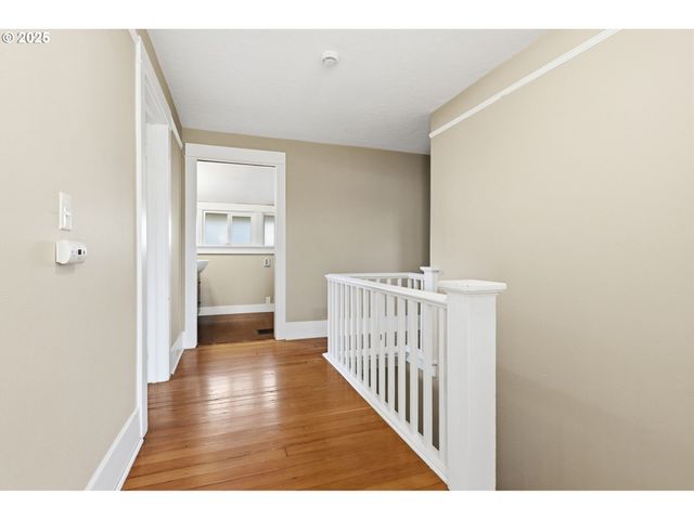 3424 Ne HANCOCK St, Portland, OR 97212