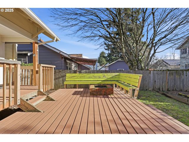 3424 Ne HANCOCK St, Portland, OR 97212