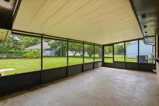 10 FENWICK LANE, Palm Coast, FL 32137