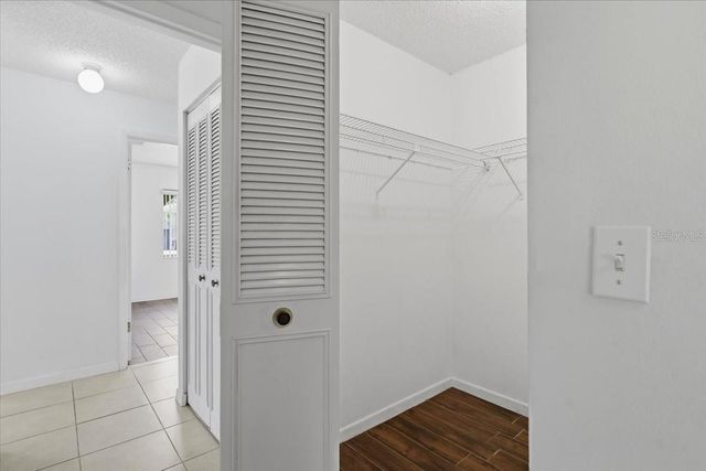 10 FENWICK LANE, Palm Coast, FL 32137
