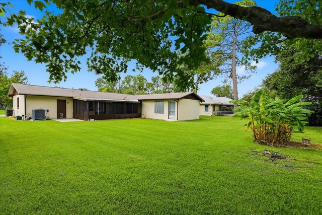 10 FENWICK LANE, Palm Coast, FL 32137
