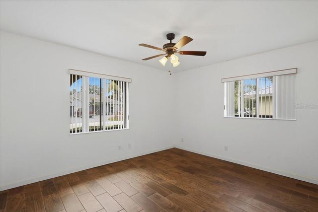 10 FENWICK LANE, Palm Coast, FL 32137