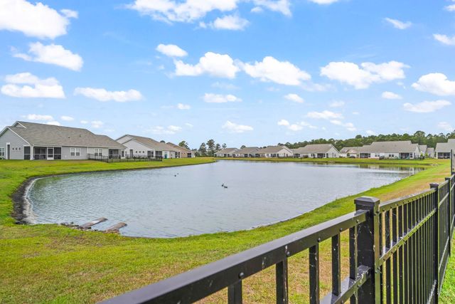 2048 Ridgedale Dr., Conway, SC 29526