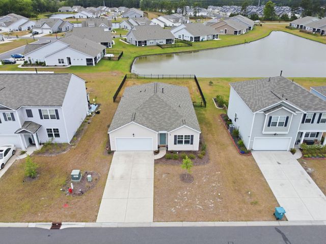 2048 Ridgedale Dr., Conway, SC 29526