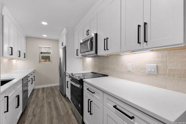 2718 Old Field, San Antonio, TX 78247