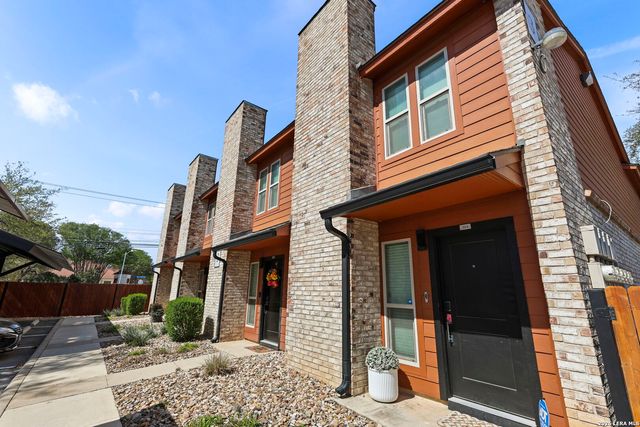 2718 Old Field, San Antonio, TX 78247