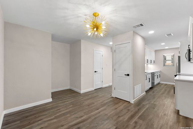 2718 Old Field, San Antonio, TX 78247