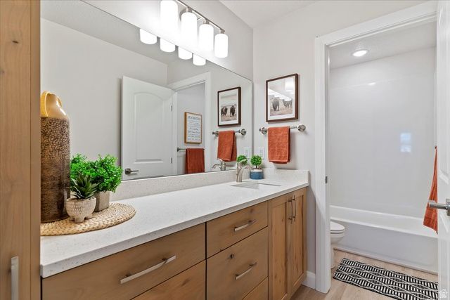 3236 S 4975 W, West Haven, UT 84401