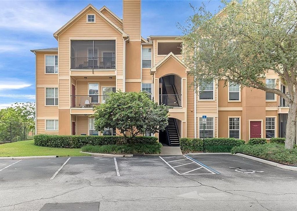 1995 ERVING CIRCLE 307, Ocoee, FL 34761