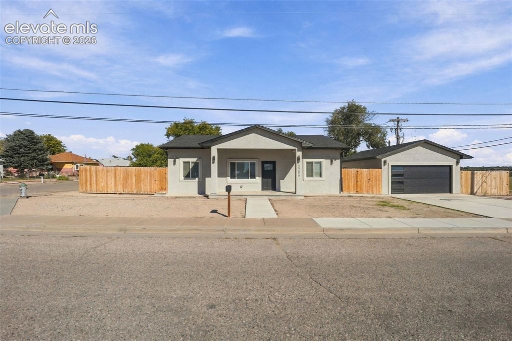 2200 Lewis Avenue, Pueblo, CO 81003 — exterior