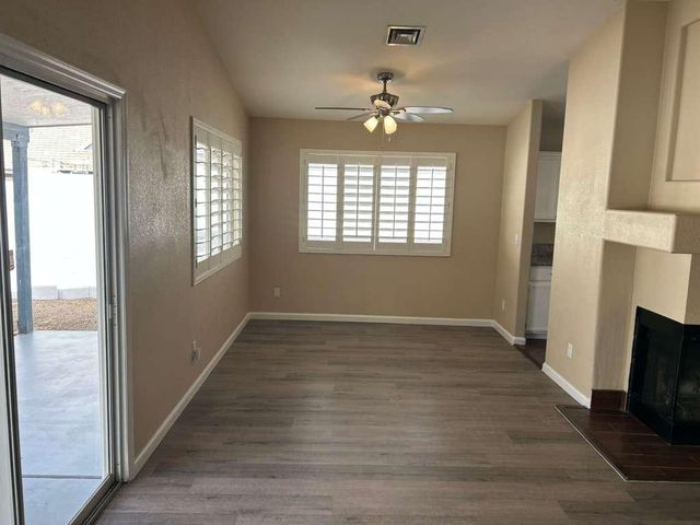 15822 N 5th Avenue, Phoenix, AZ 85023